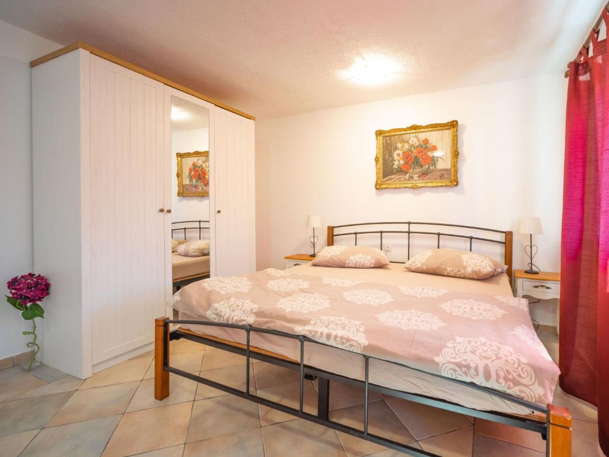 Holiday Home Marijana By Interhome Vratarusa Eksteriør bilde